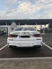 2019 BMW 320
