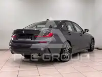 2019 BMW 320