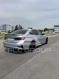 2019 BMW 320