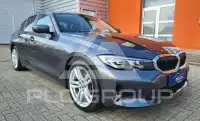 2019 BMW 320