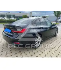 2019 BMW 320
