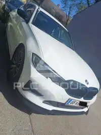 2019 BMW 320
