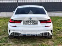 2019 BMW 320