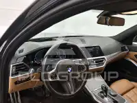 2019 BMW 330
