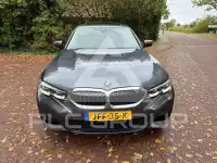 2019 BMW 330