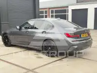 2019 BMW 330
