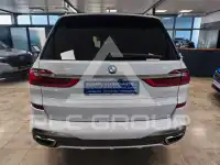 2019 BMW X7
