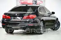 2019 BMW 520