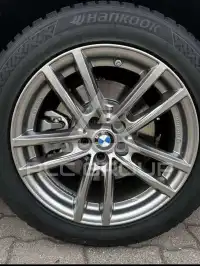 2019 BMW 520