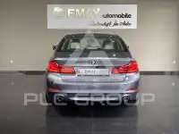 2019 BMW 520