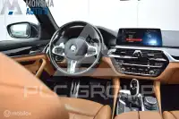 2019 BMW 520