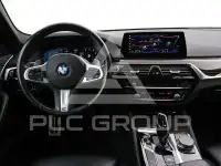 2019 BMW 520