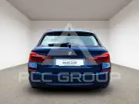 2019 BMW 520