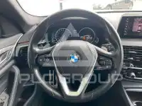 2019 BMW 520