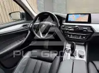 2019 BMW 520