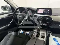 2019 BMW 520