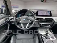 2019 BMW 520