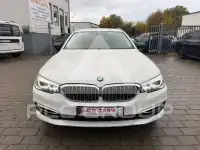 2019 BMW 520
