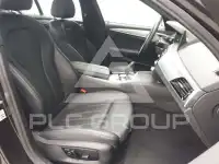 2019 BMW 520