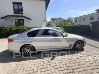 2019 BMW 520