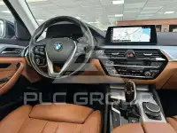 2019 BMW 520