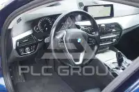 2019 BMW 520
