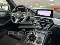 2019 BMW 520
