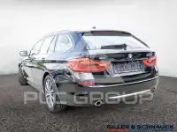 2019 BMW 520