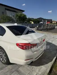 2019 BMW 520