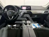 2019 BMW 520