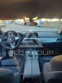 2019 BMW 520