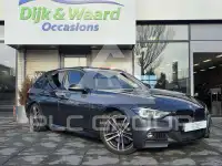 2019 BMW 318