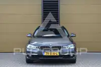 2019 BMW 318