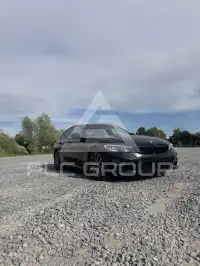 2019 BMW 318