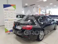 2019 BMW 318
