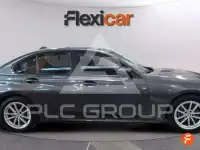 2019 BMW 318