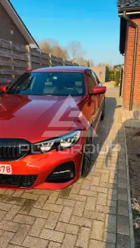 2019 BMW 318