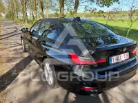 2019 BMW 318