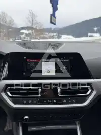 2019 BMW 318