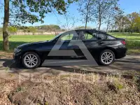 2019 BMW 318