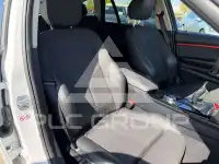 2019 BMW 318