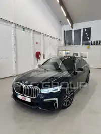 2019 BMW 745