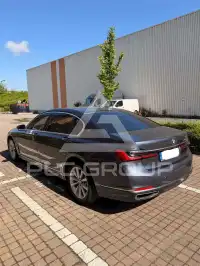2019 BMW 745