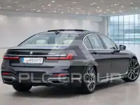 2019 BMW 745