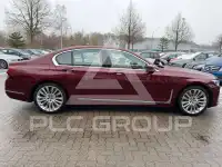 2019 BMW 745