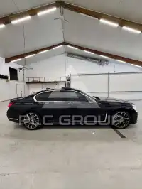 2019 BMW 745