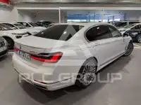 2019 BMW 745