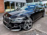 2019 BMW 745