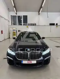 2019 BMW 745