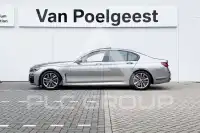 2019 BMW 745
